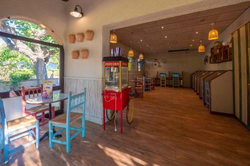Vacanceselect Mobil Homes Camping Castell Montgri
