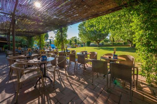 Vacanceselect Mobil Homes Camping Castell Montgri