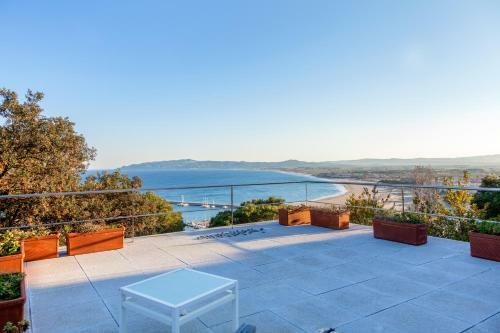 Impresionantes Vistas Al Mar Con Piscina Privada