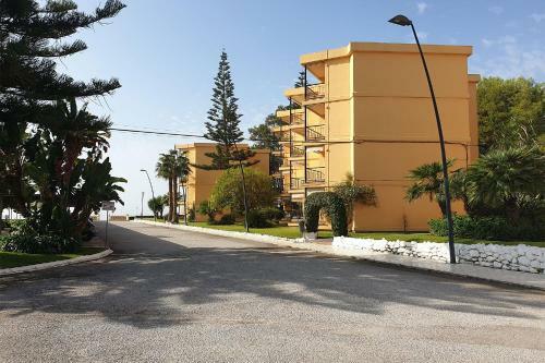 Apartamento Playa Bella 2-2a