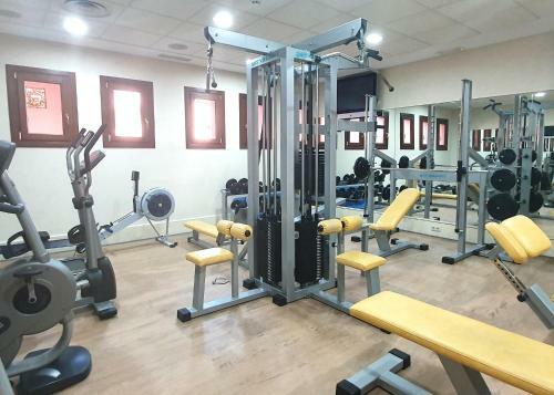 Luxurious Two Bedroom Apartment In Mar Azul, Estepona