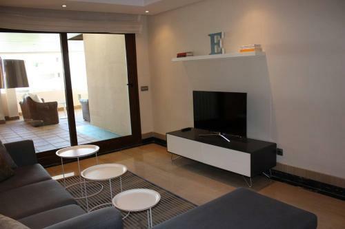 109 - Two-bedroom Beach Apartment