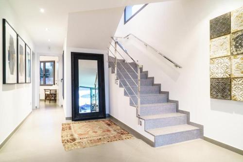 Fanadix Villa Sleeps 8 Pool Air Con Wifi T802277