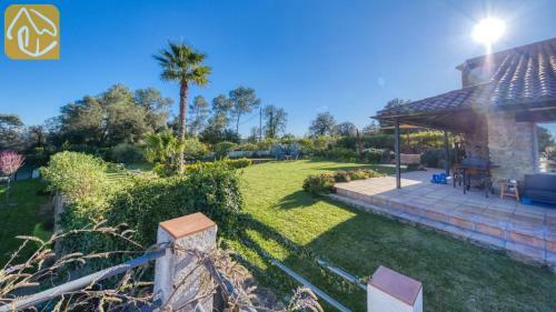 Foixa Villa Sleeps 10 Pool Air Con Wifi