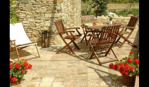 Fontclara Villa Sleeps 4 With Pool And Air Con