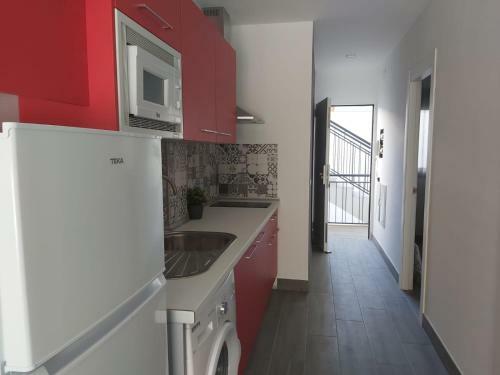 Medea Apartments