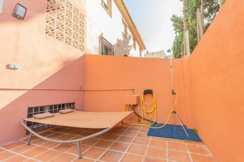 Cubo's Nufus Trips House