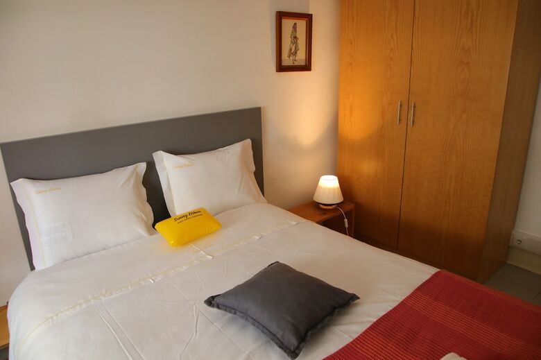 Hostal Sunny Lisbon - Guest House And Residence