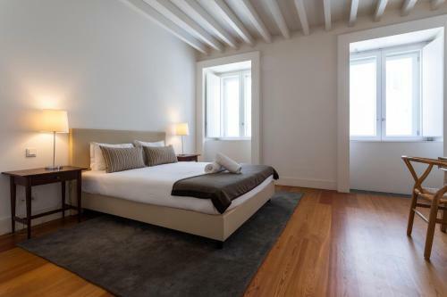 Lisbon Inside Connect - Santa Catarina Apartments