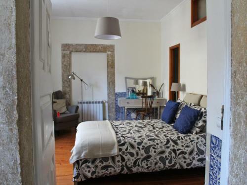 Johnies Place Lisbon Hostel