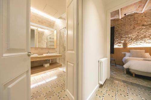 Bravissimo Mercaders, Beautiful 3 Bedroom Apartment