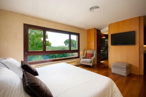 Hostal El Porxo B&B