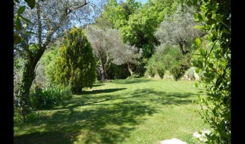 Girona Villa Sleeps 2 With Pool