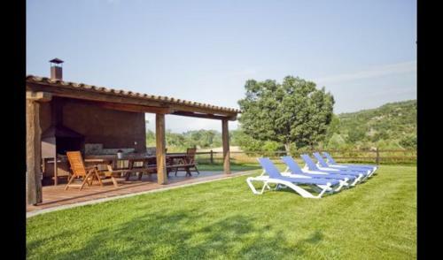 Gironella Villa Sleeps 14 With Pool