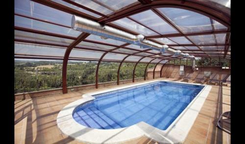Gironella Villa Sleeps 17 With Pool