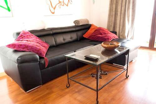Apartment With 3 Bedrooms In Granada With Wifi
