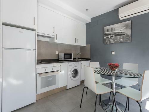 Simplistic Apartment In Granada Near Generalife