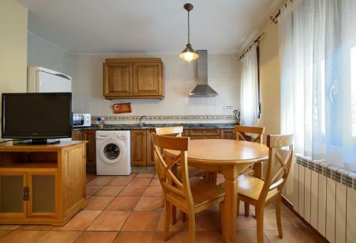 Apartment With One Bedroom In Gudar With Wifi
