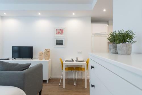 New And Cozy Apartment By Las Canteras