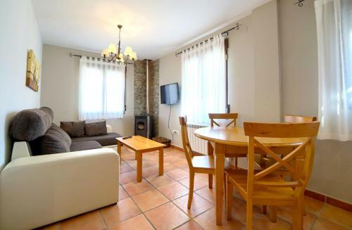 Apartment With 2 Bedrooms In Gudar With Wifi