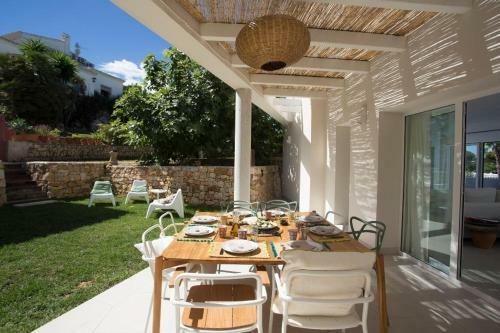 Xabia Villa Sleeps 8 Pool Air Con Wifi