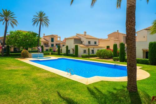 Jardines Del Mar Studio Apartment