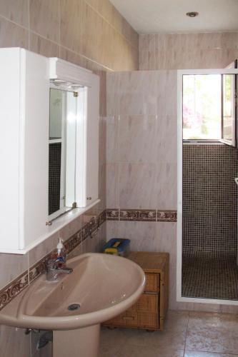Holiday Home Del Sol - Jav612