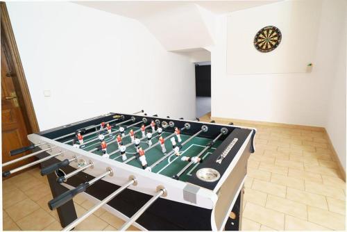 Javea Villa Sleeps 16 With Pool And Wifi