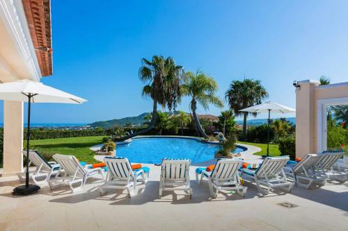 Villa Tarraula By Villa Plus