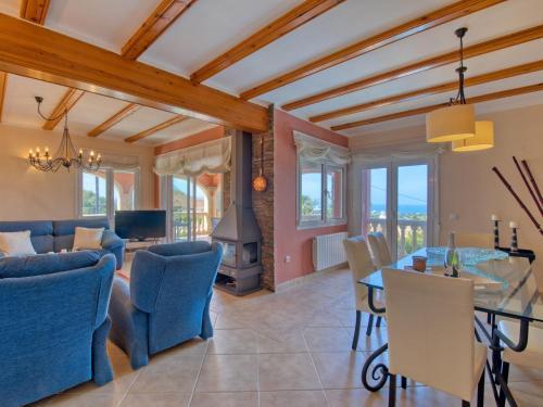 Holiday Home Mirlos