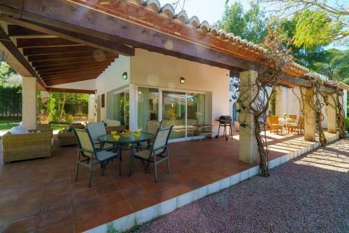 Xabia Villa Sleeps 6 Pool Air Con Wifi