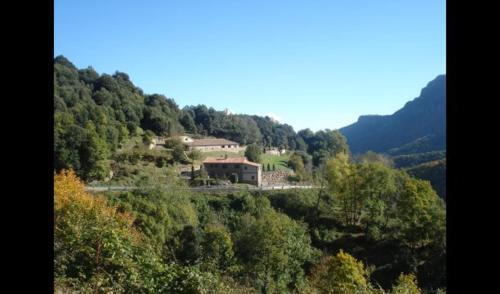 Joanetes Villa Sleeps 8 With Pool