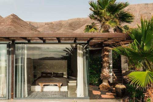 Apartamento Thesuites Lanzarote Casa Sua