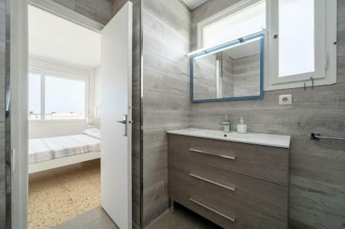 Hauzify I Apartament Esmeralda