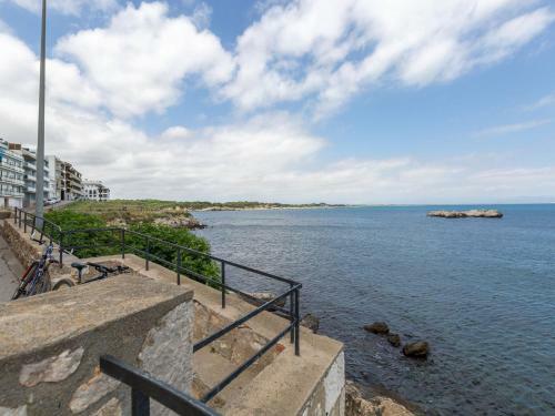Welcoming Apartment Situated Only 25m From Escala Beach!