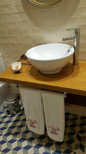Casa Rural Rojo Del Tietar