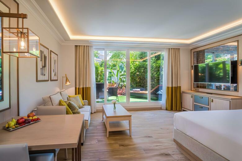 Hotel Barcel� La Nuc�a Hills