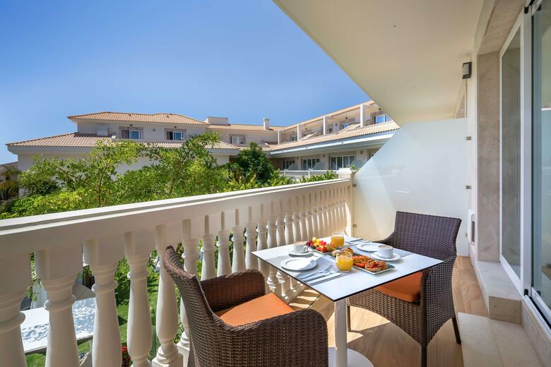 Hotel Barcel� La Nuc�a Hills