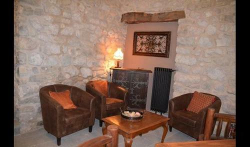 La Nou de Bergueda Villa Sleeps 4 With Pool