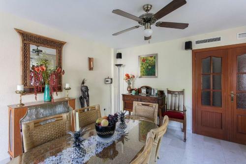 Lovely 3-bed House In La Nucia