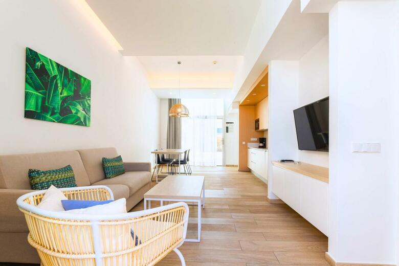 Aparthotel Resort Cordial Santa �gueda & Perchel Beach Club