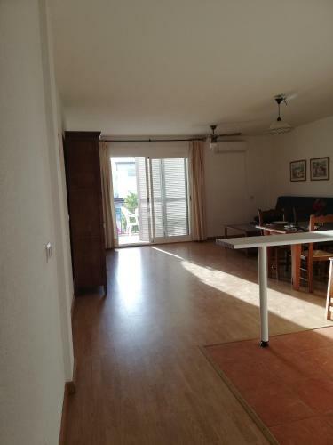 Apartamento En Primera L�nea de Vera Playa!!!