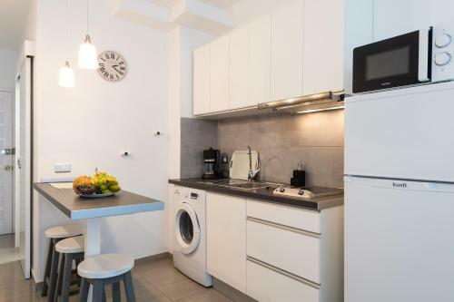 New Apartment On The First Line Las Canteras