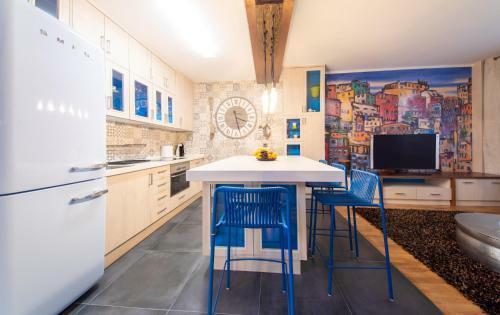 Bolivar Apartment By Canariasgetaway