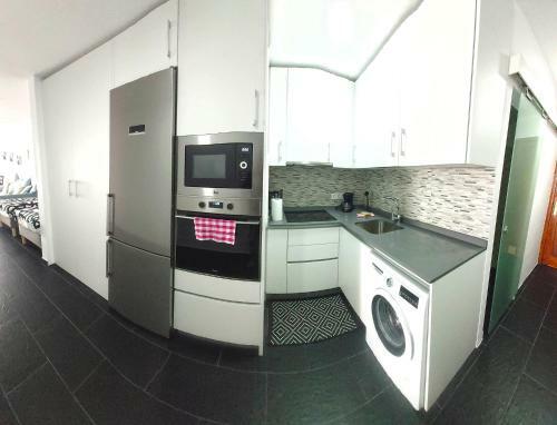 Apartamento Canteras Reef - Primera Linea de Mar Super C�ntrico