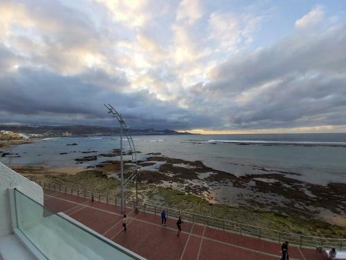 Apartamento Canteras Reef - Primera Linea de Mar Super C�ntrico