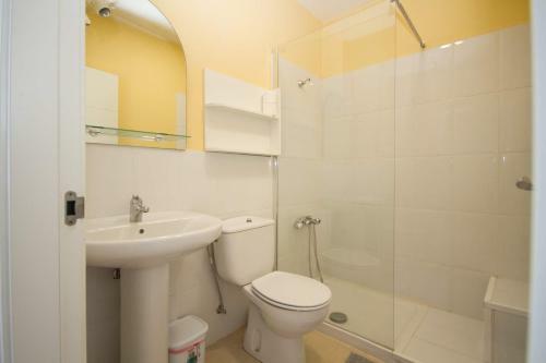 Apartment - 2 Bedrooms - 08563