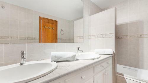 Villa Calella de Palafrugell Apartment Sleeps 6