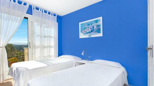 Llafranc Villa Sleeps 8 With Pool And Wifi