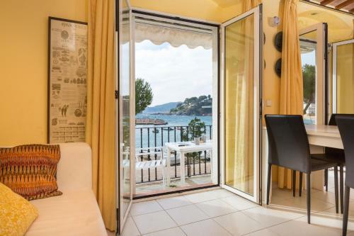 Places4stay Apartment Paquita Llafranc